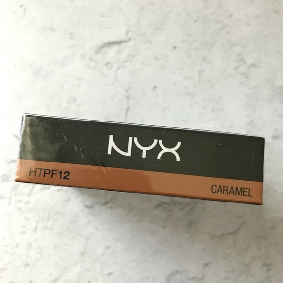 NYX Hydra Touch foundation caramel NIB - Picture 2 of 4